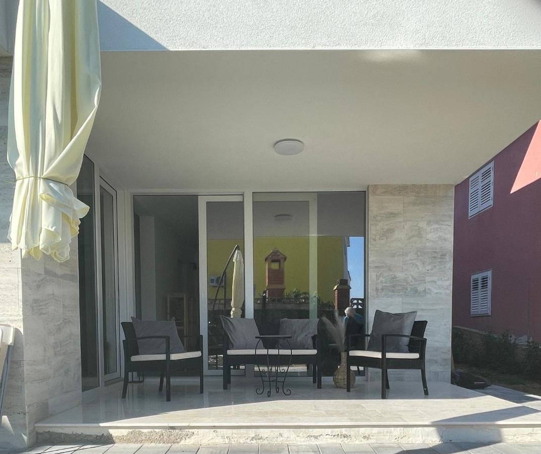 Vila Regina Apartment Rex With Swimming Pool 제제라 외부 사진