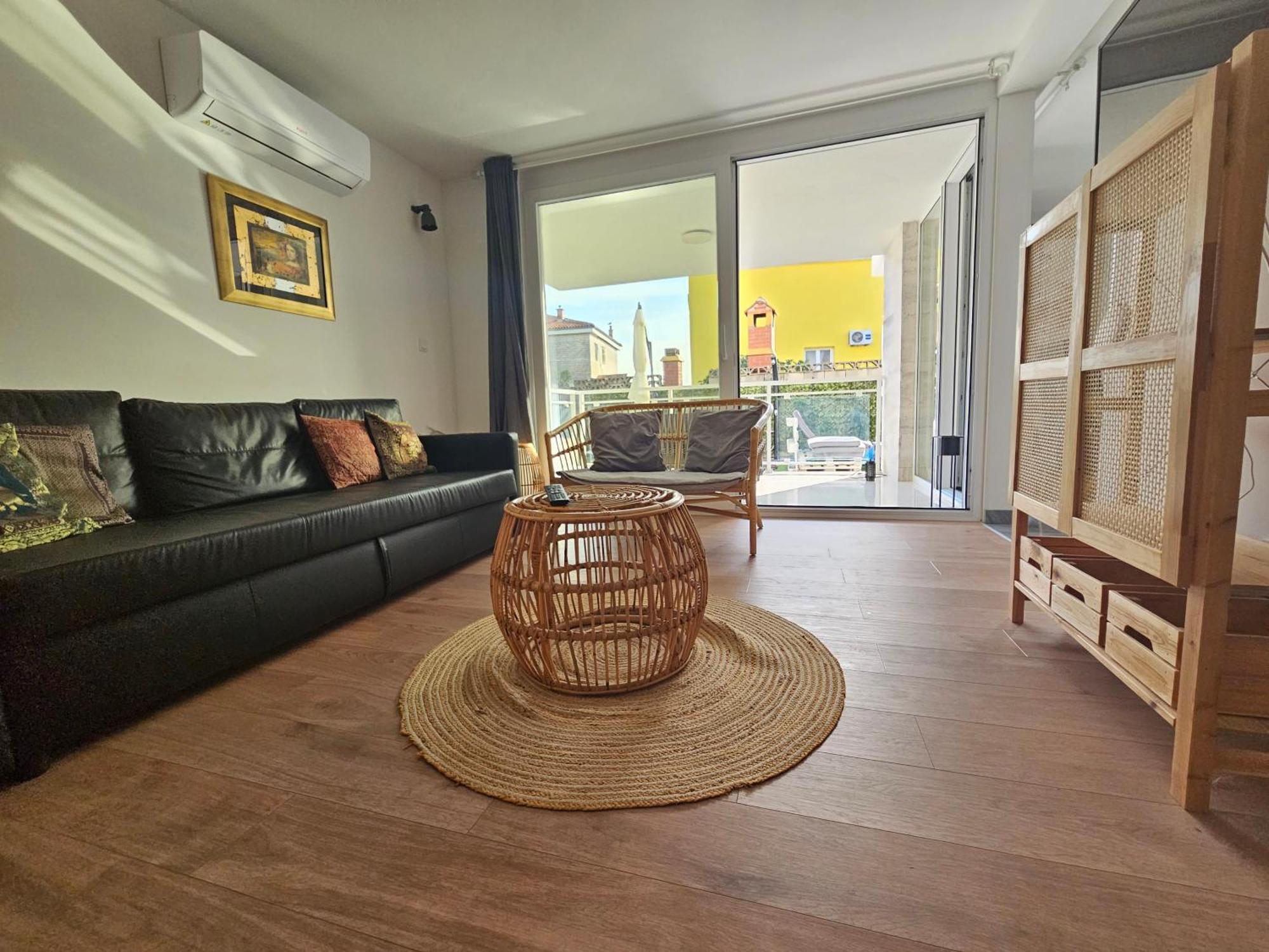 Vila Regina Apartment Rex With Swimming Pool 제제라 외부 사진