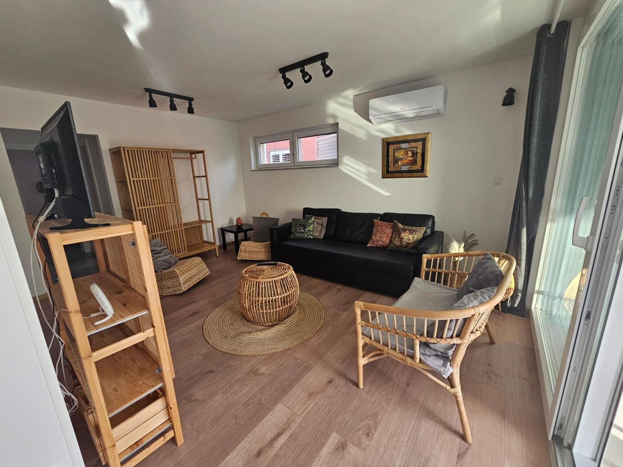 Vila Regina Apartment Rex With Swimming Pool 제제라 외부 사진