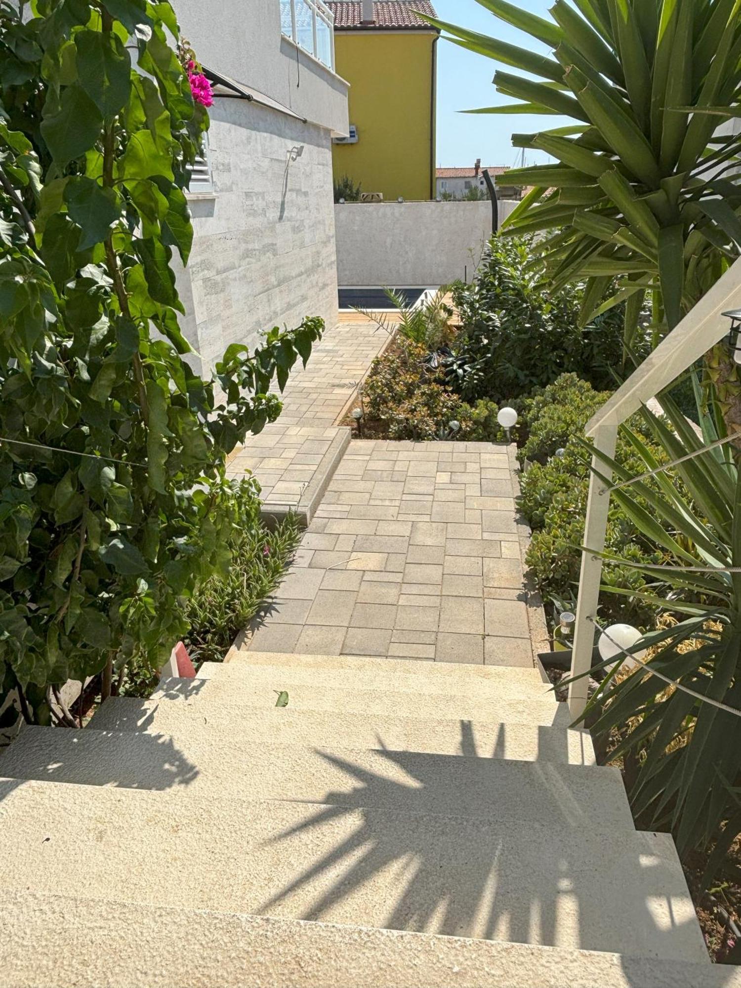 Vila Regina Apartment Rex With Swimming Pool 제제라 외부 사진